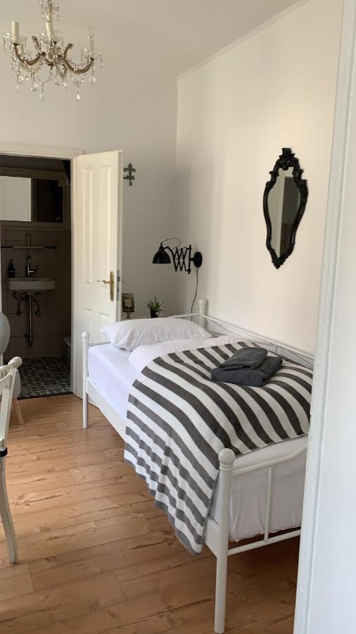 Das Kleine Hotel Schleiblick Schleswig Luaran gambar