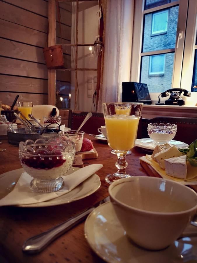 Das Kleine Hotel Schleiblick Schleswig Luaran gambar